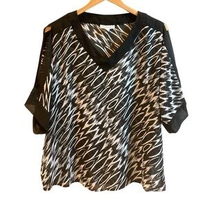 Dana Buchman medium blouse black and white sheer cold shoulder short sleeve